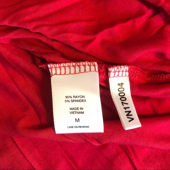 Soho New York & Company Red Strappy Open Long Sleeve Soft Tee Top - Picture 5 of 8